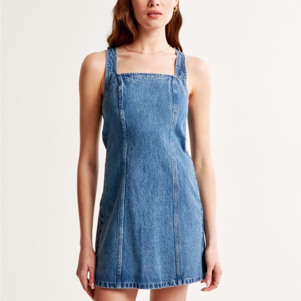 NWOT Abercrombie denim dress